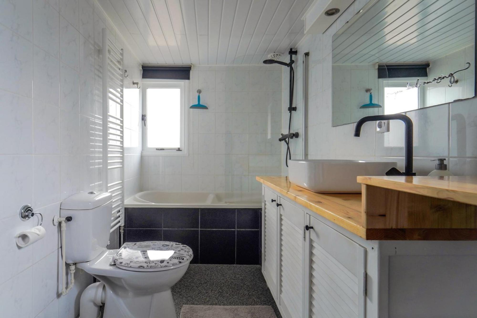 Better Together - Luxe Chalet Met Houtkachel Erm Kültér fotó