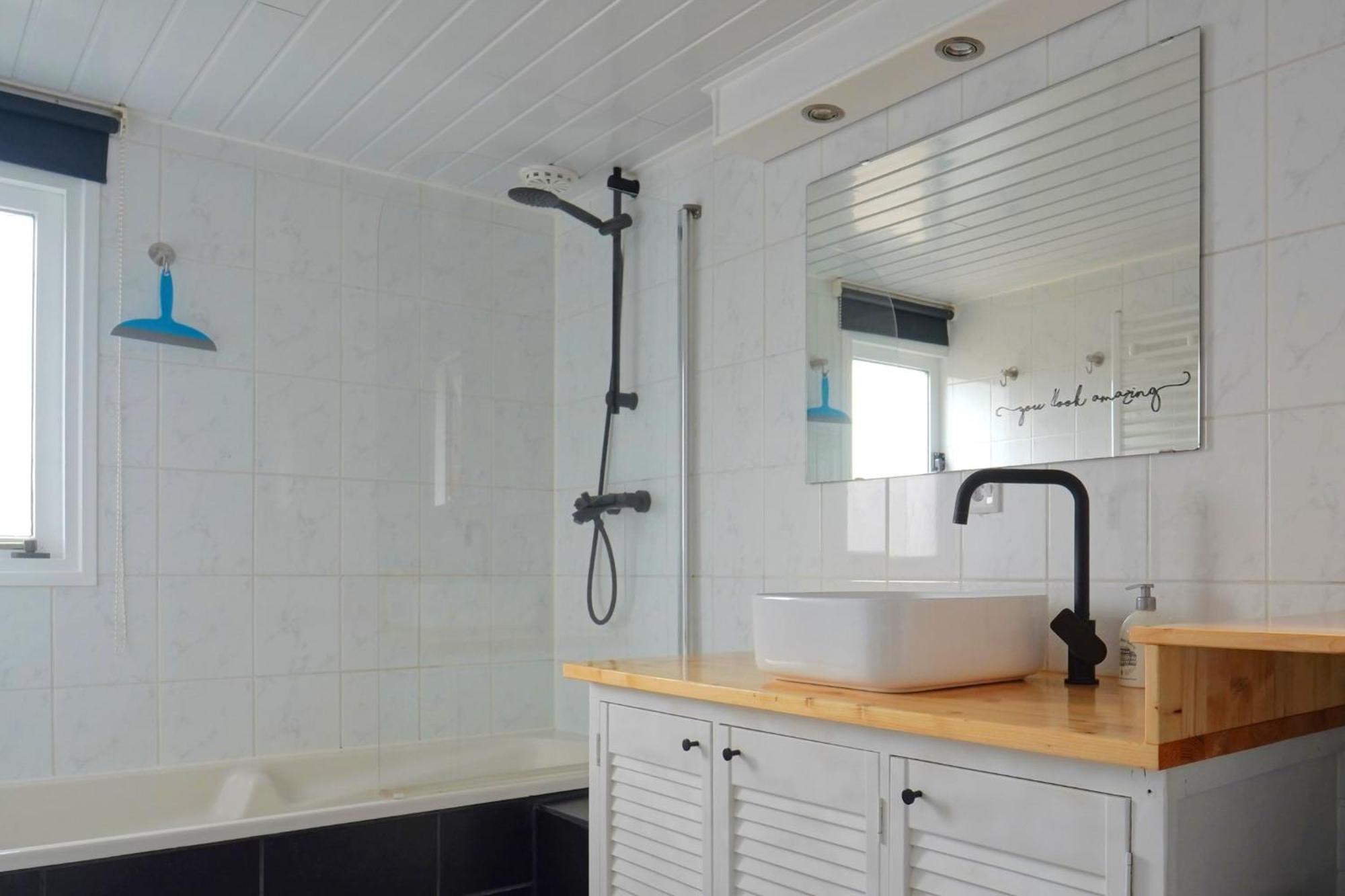 Better Together - Luxe Chalet Met Houtkachel Erm Kültér fotó